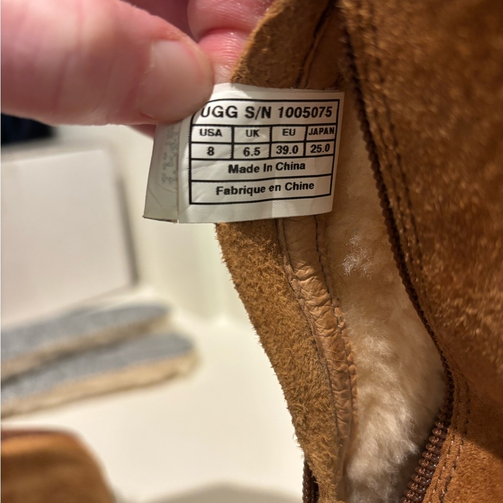 Ugg boots fairfax III chestnut zipper size 39 - Picture 3 of 7